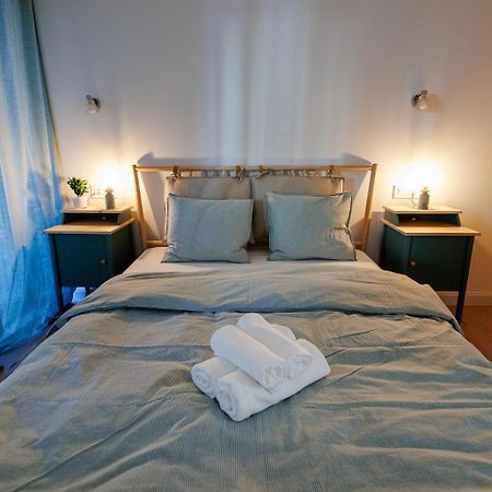 The Corner Luxe Apartment Bucarest Esterno foto