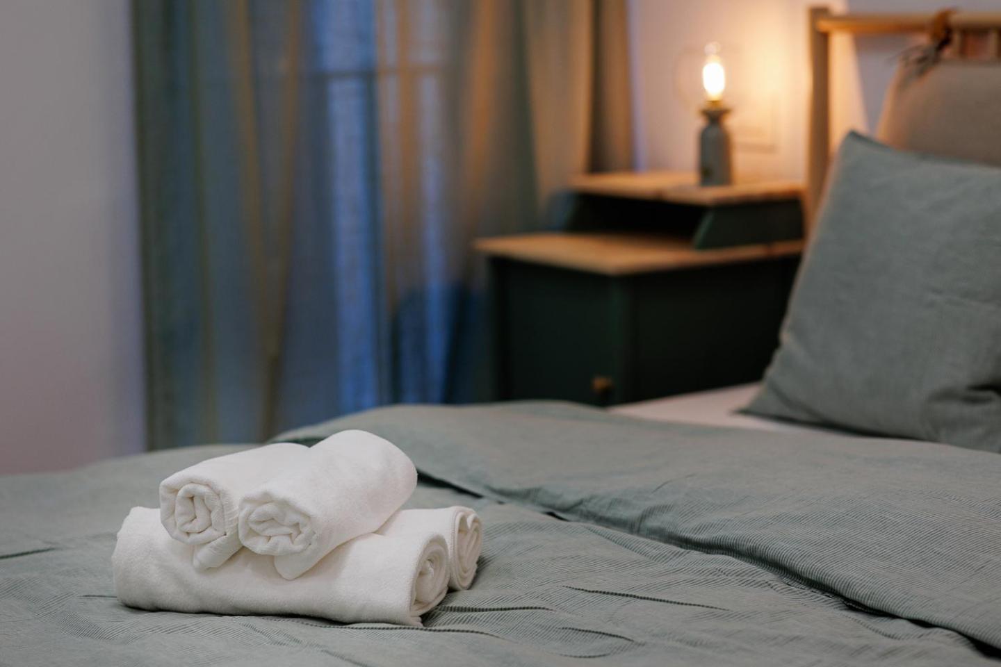 The Corner Luxe Apartment Bucarest Esterno foto