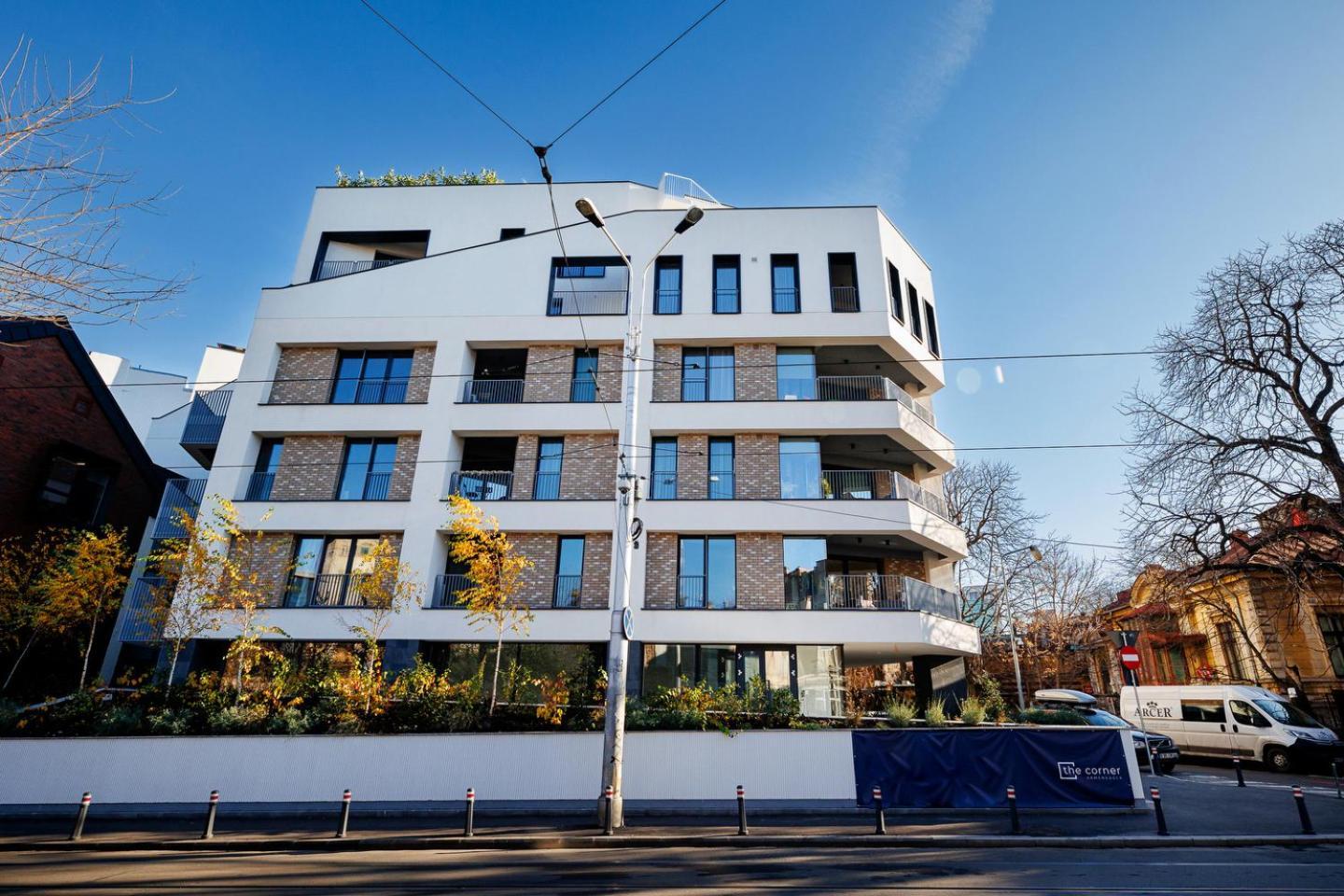 The Corner Luxe Apartment Bucarest Esterno foto