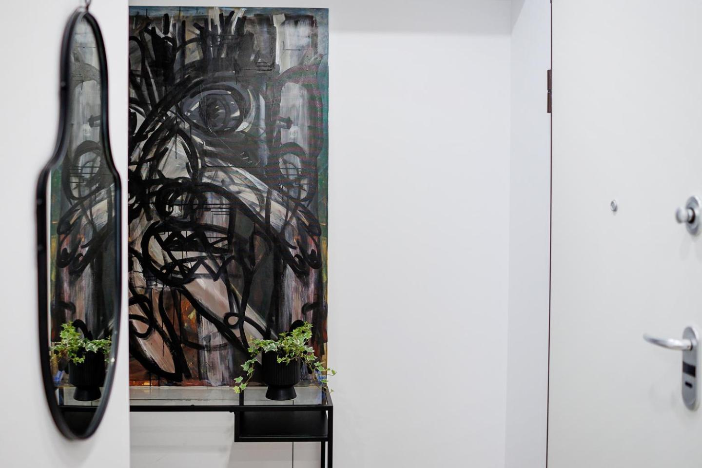The Corner Luxe Apartment Bucarest Esterno foto