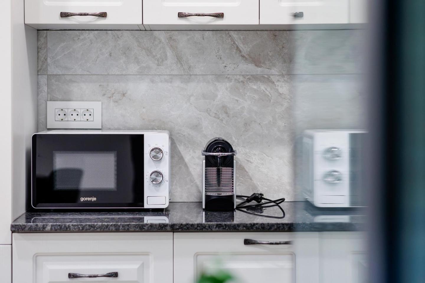 The Corner Luxe Apartment Bucarest Esterno foto