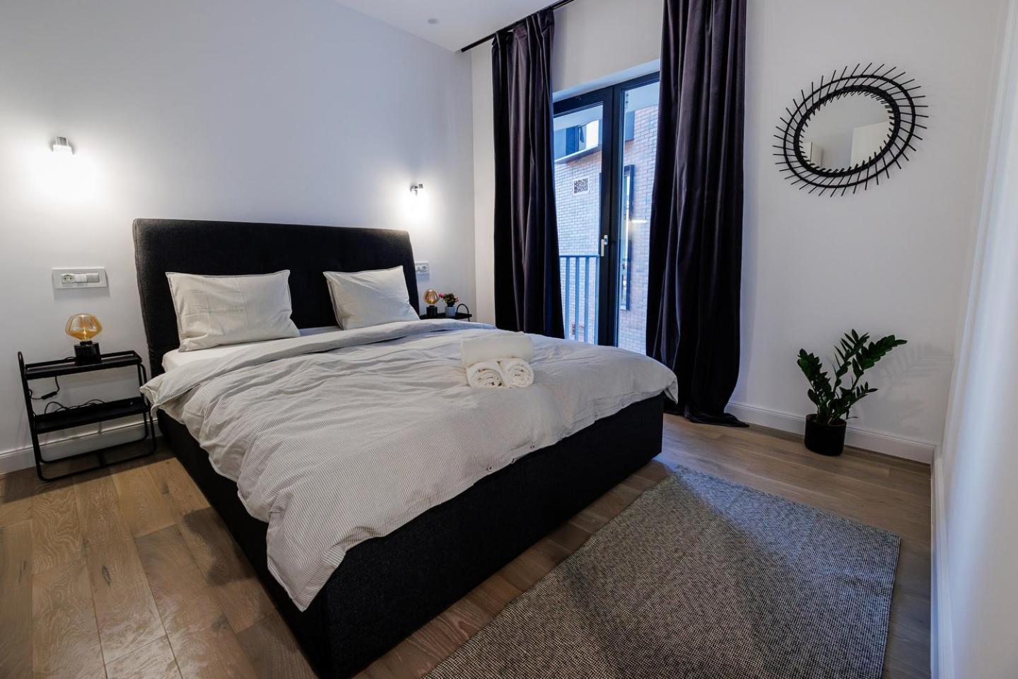 The Corner Luxe Apartment Bucarest Esterno foto
